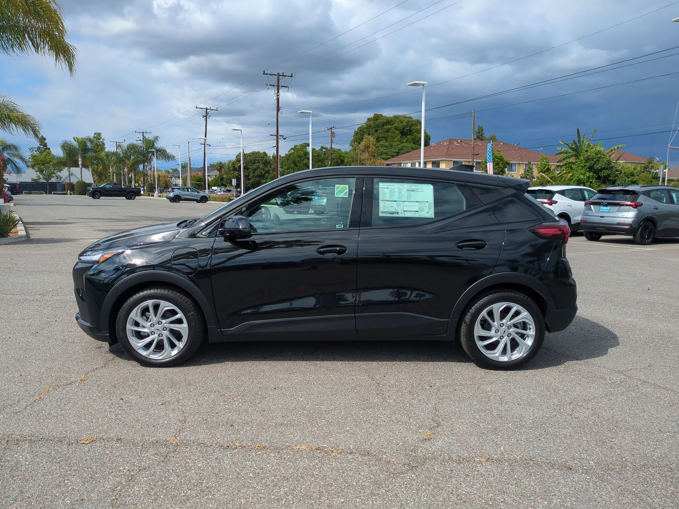 New 2027 Chevrolet Bolt LT w/ Comfort Package FWD image 2