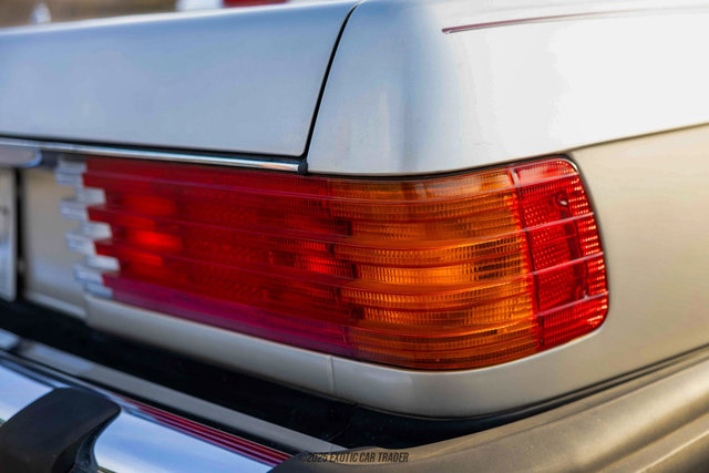 Used 1987 Mercedes-Benz 560 SL image 63