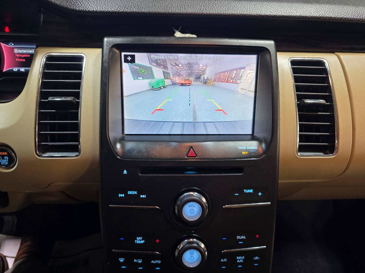 Used 2019 Ford Flex SEL w/ Equipment Group 202A AWD/4WD image 35