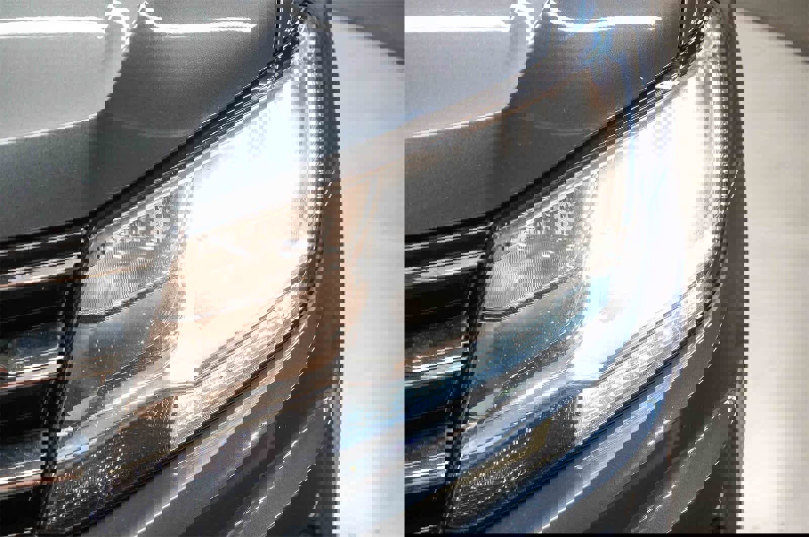 Used 2020 Volkswagen Tiguan SE image 7