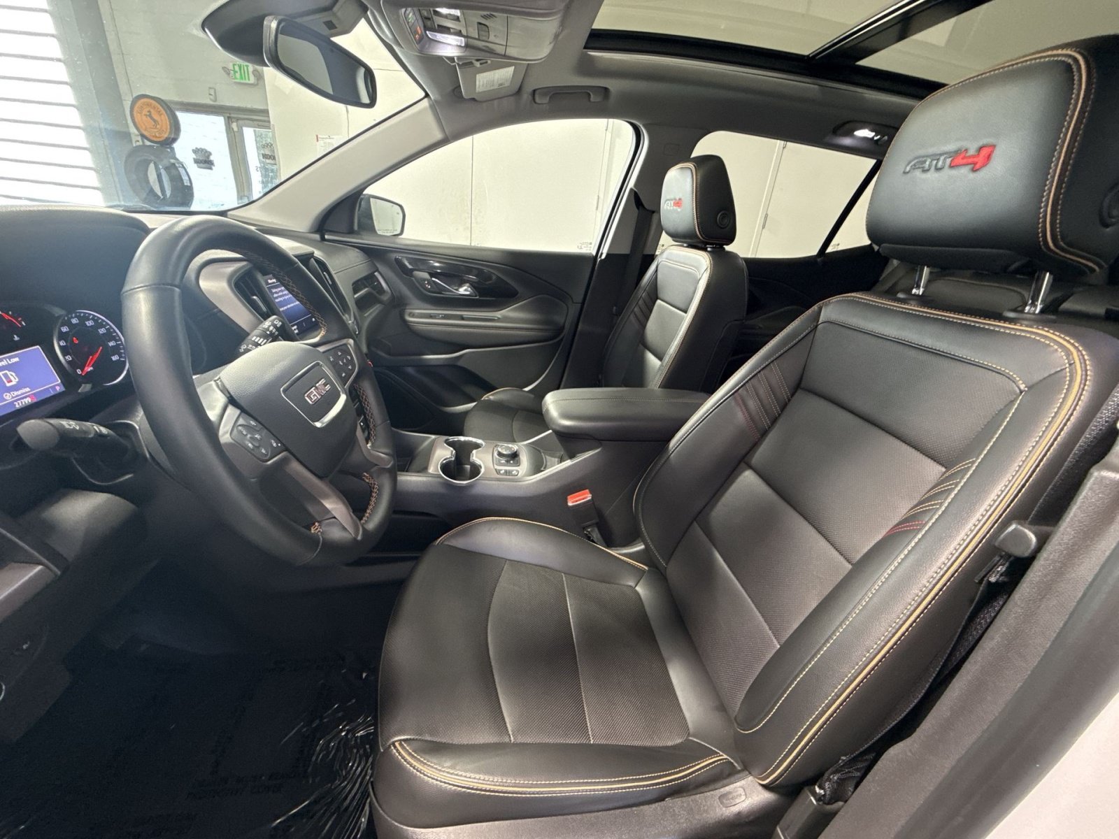 Used 2023 GMC Terrain AT4 AWD/4WD image 14