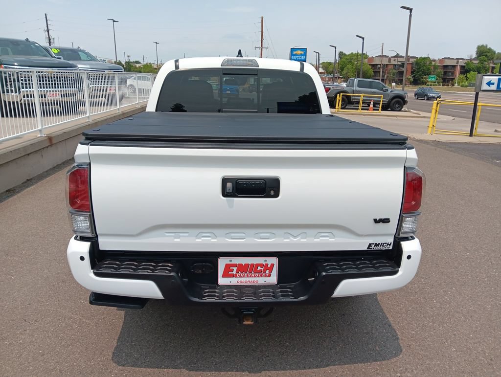 Used 2023 Toyota Tacoma TRD Off-Road w/ TRD Premium Off Road Package AWD/4WD image 4
