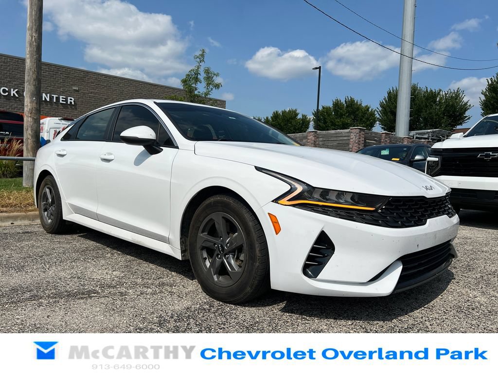 Used 2022 Kia K5 LX FWD image 1