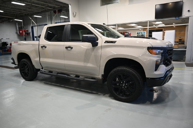 New 2026 Chevrolet Silverado 1500 Custom Trail Boss AWD/4WD image 4