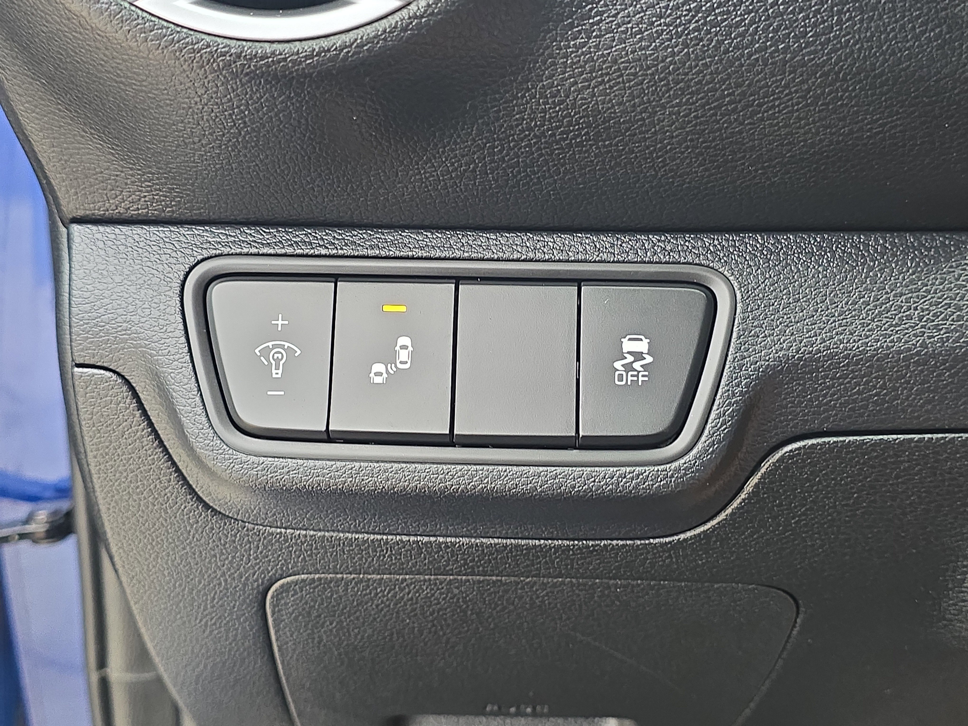 Certified 2023 Kia Forte LXS w/ LXS Technology Package FWD image 27