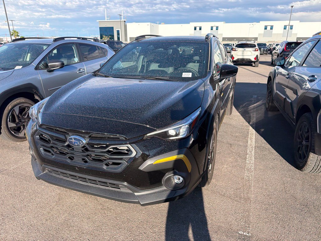 Used 2025 Subaru Crosstrek 2.5i Sport w/ Crosstrek Mirror Package AWD/4WD image 2