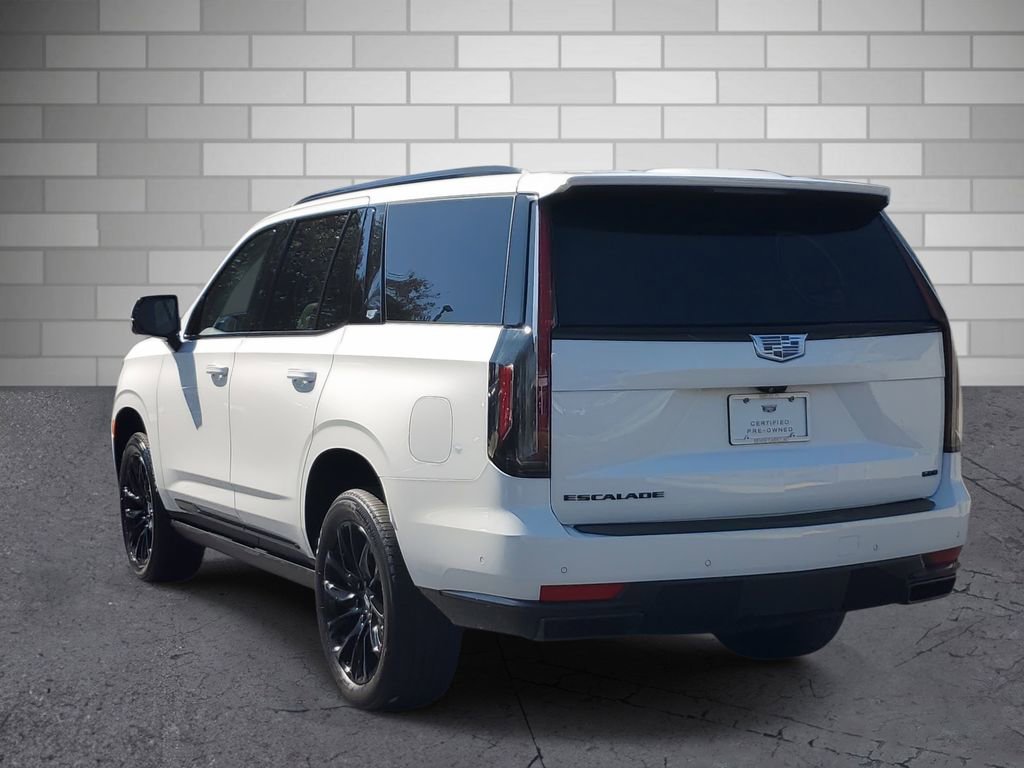 Used 2024 Cadillac Escalade Sport Platinum w/ LPO, ONYX Package image 3