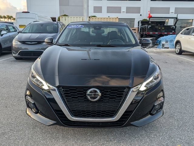 Used 2019 Nissan Altima 2.5 SV image 2