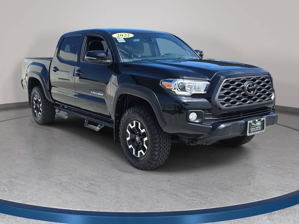 Used 2022 Toyota Tacoma TRD Off-Road w/ Technology Package AWD/4WD image 4