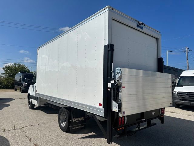 Used 2022 Mercedes-Benz Sprinter 3500 image 4