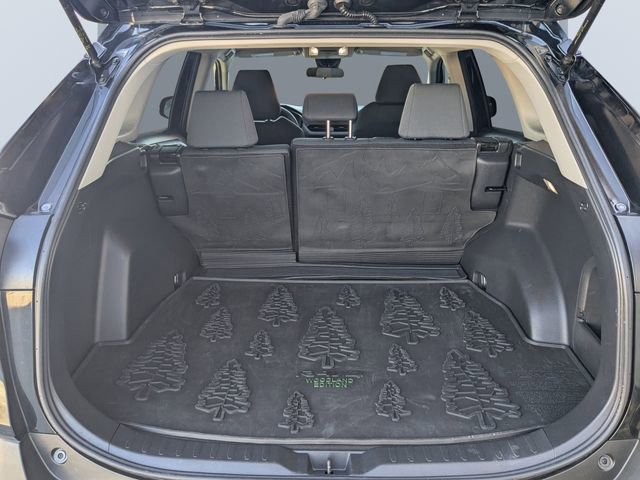 Used 2023 Toyota RAV4 AWD Hybrid image 12