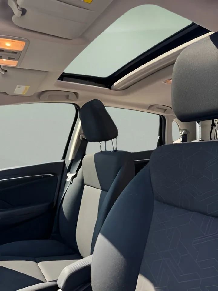 Used 2015 Honda Fit EX image 11