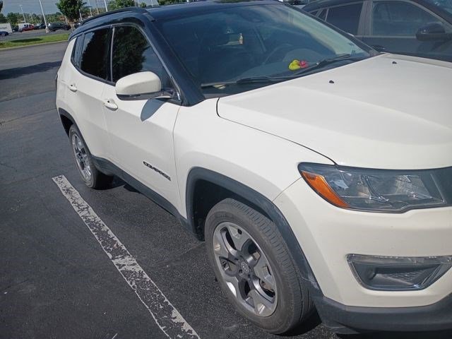Used 2021 Jeep Compass Limited AWD/4WD image 2