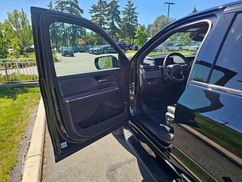 Used 2026 GMC Sierra EV AT4 AWD/4WD image 19