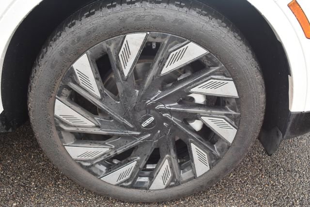 Used 2024 Lincoln Nautilus Reserve w/ Equipment Group 202A image 56