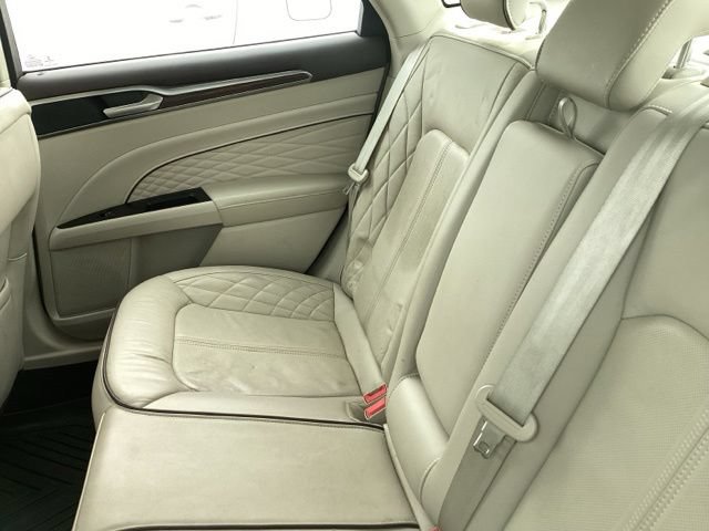 Used 2018 Ford Fusion Platinum FWD image 14