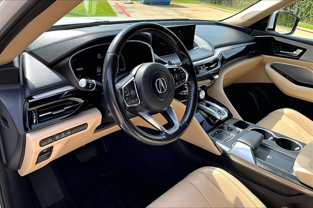 Used 2023 Acura MDX w/ Technology Package FWD image 17