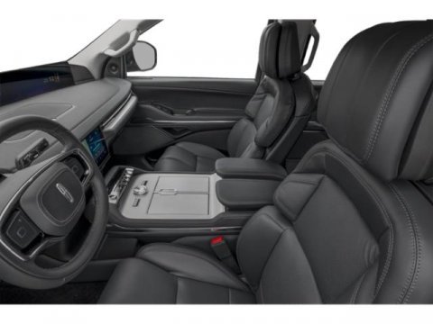 New 2026 Lincoln Navigator Reserve AWD/4WD image 11
