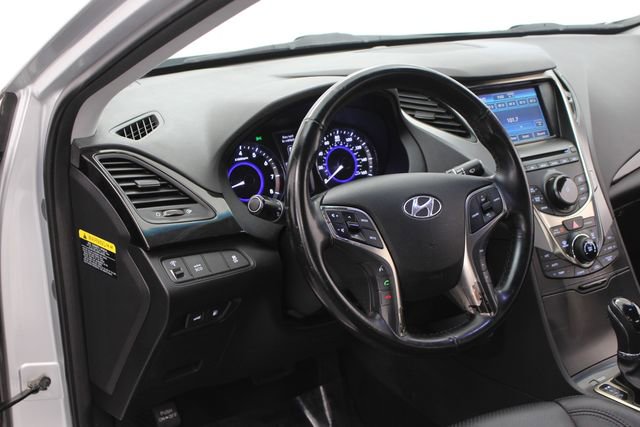Used 2013 Hyundai Azera FWD image 14
