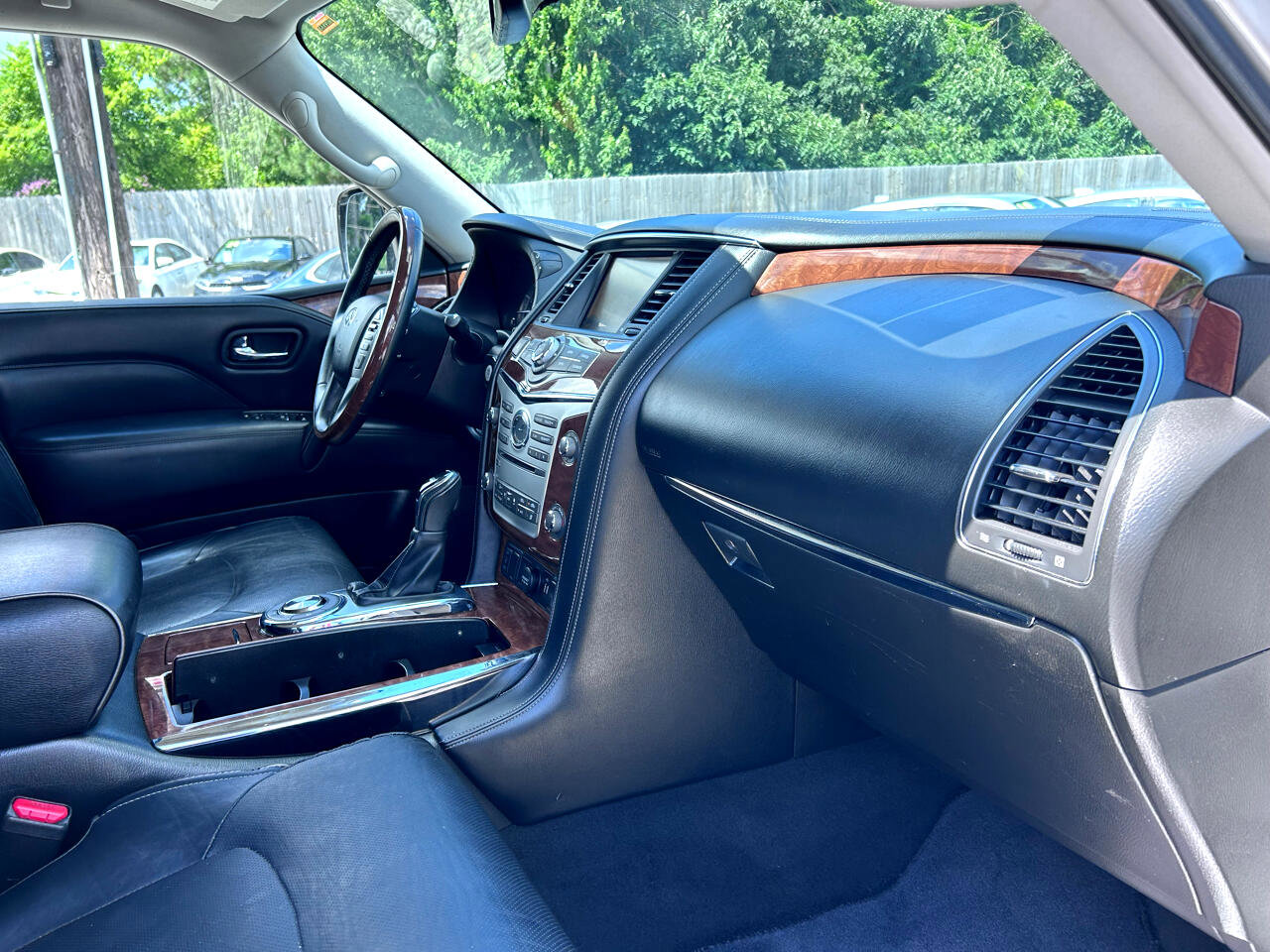 Used 2019 INFINITI QX80 Luxe w/ Proassist Package image 9
