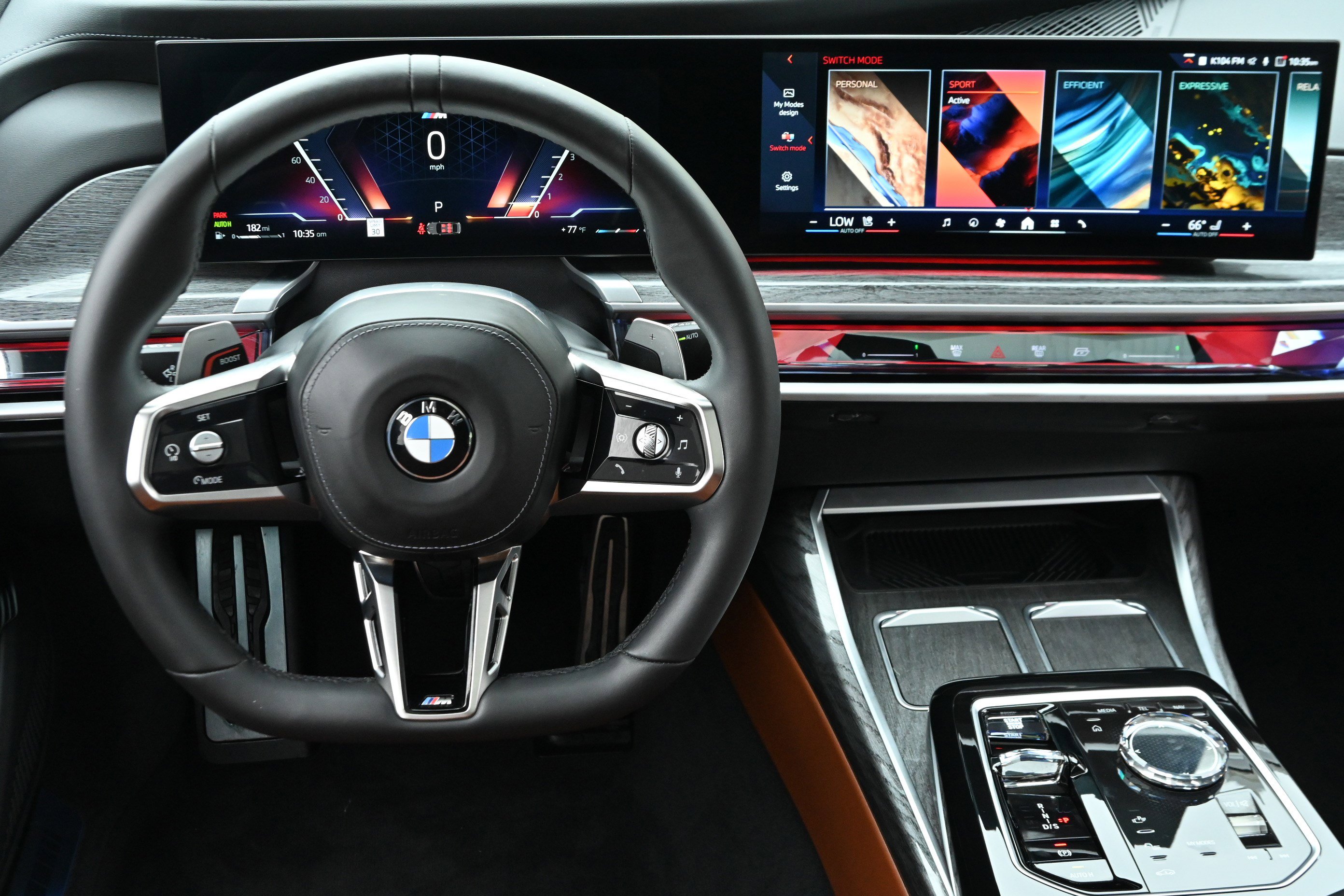 Certified 2024 BMW 760i xDrive AWD/4WD image 16
