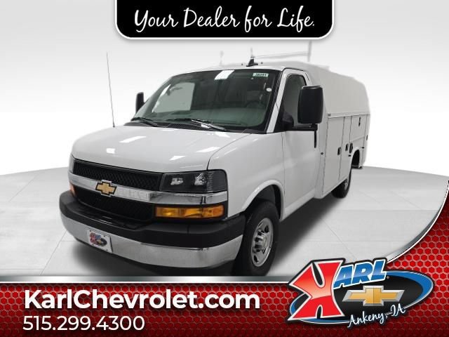 New 2026 Chevrolet Express 3500 w/ Power Convenience Package