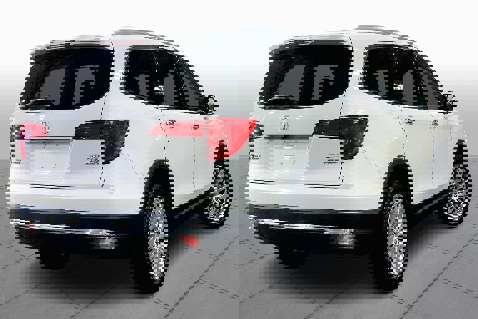 Used 2018 Honda Pilot Elite image 12