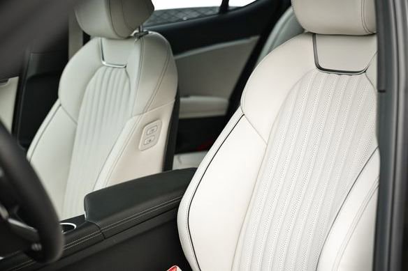 New 2026 Genesis G70 3.3T Sport Prestige image 23