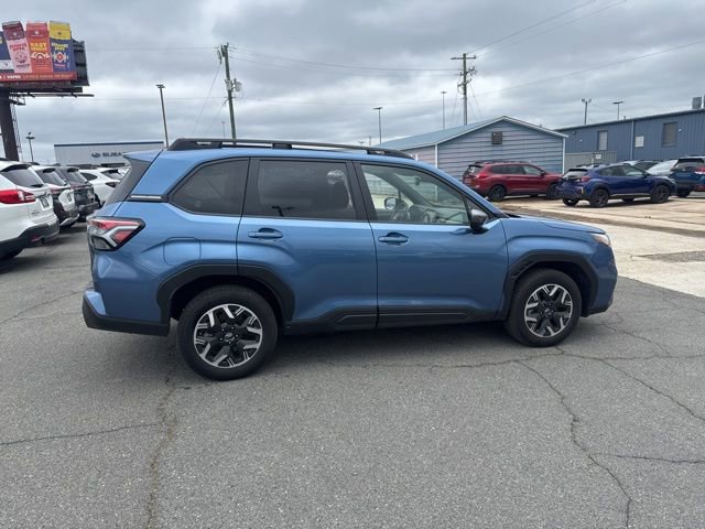 Used 2025 Subaru Forester Premium w/ Convenience Package #1 AWD/4WD image 8
