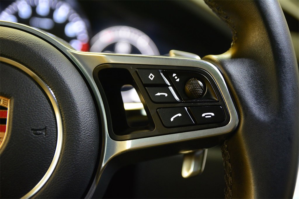 Used 2019 Porsche Cayenne image 19