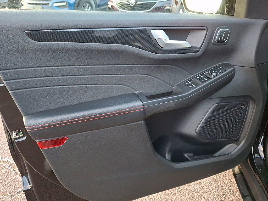 Certified 2023 Ford Escape ST-Line Elite w/ Premium Technology Package image 12