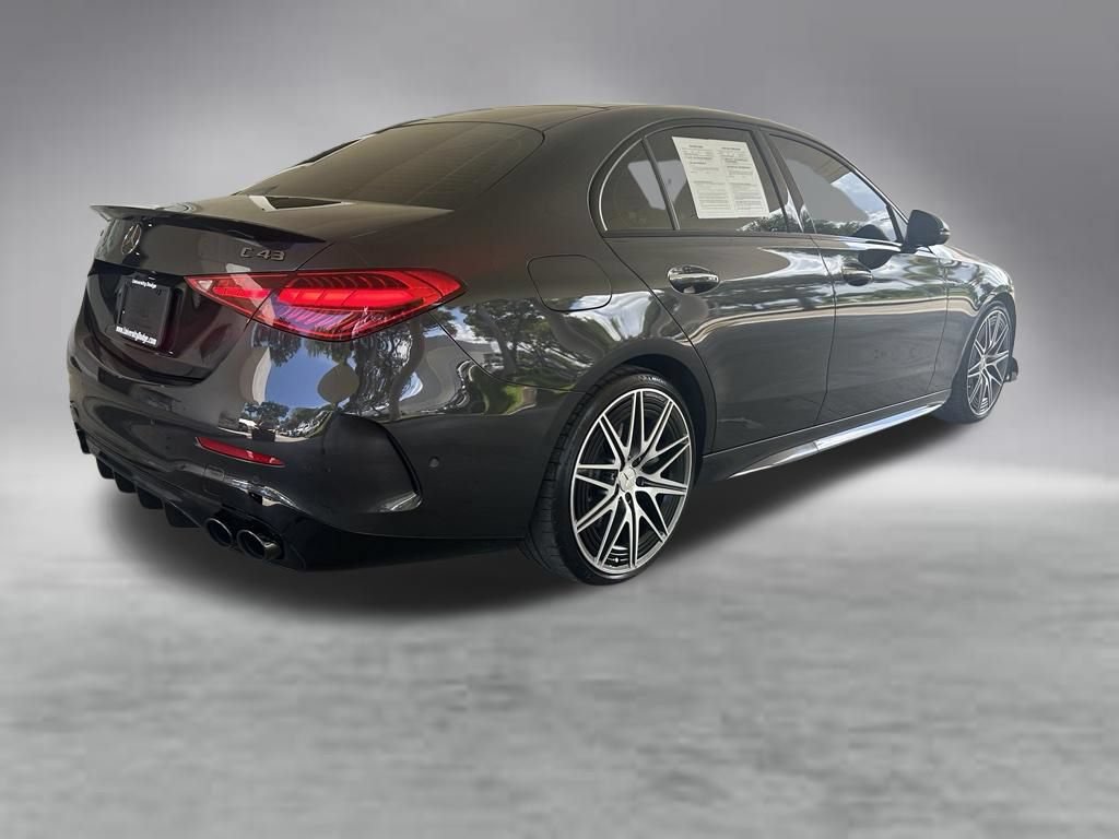Used 2023 Mercedes-Benz C 43 AMG 4MATIC Sedan image 3