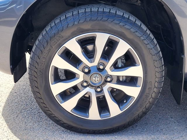 Used 2020 Toyota Sequoia Limited w/ Safety & Convenience Package AWD/4WD image 10