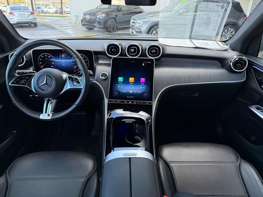 Certified 2025 Mercedes-Benz GLC 300 image 10