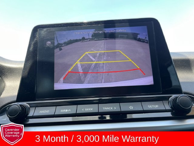 Used 2022 Kia Forte LXS FWD image 9