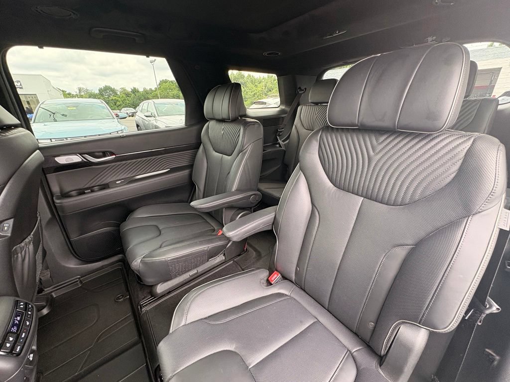 Used 2025 Hyundai Palisade Calligraphy AWD/4WD image 25