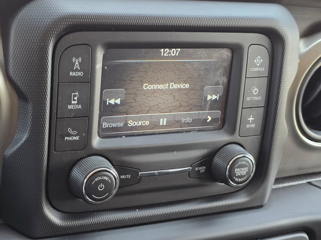 Used 2019 Jeep Wrangler Sport AWD/4WD image 40