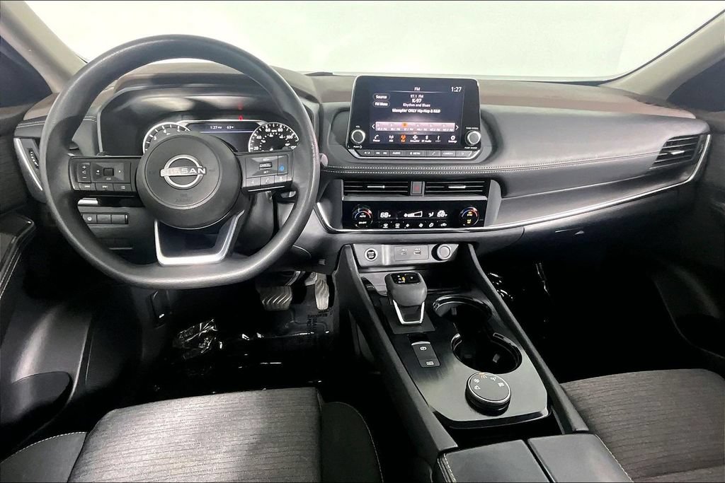 Used 2023 Nissan Rogue SV AWD/4WD image 15