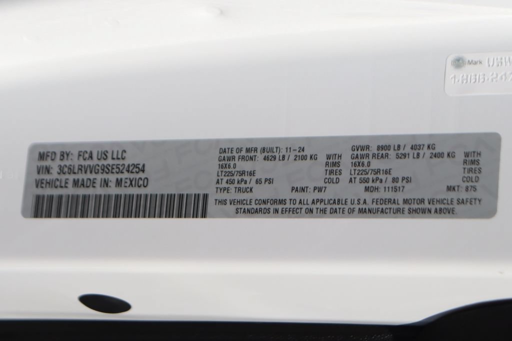 Used 2025 RAM ProMaster 2500 w/ U-Haul Equipment Group FWD image 47