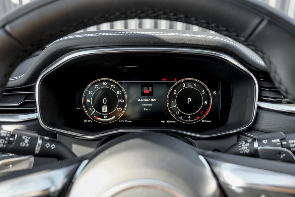 New 2025 Jaguar F-PACE R-Dynamic S image 11