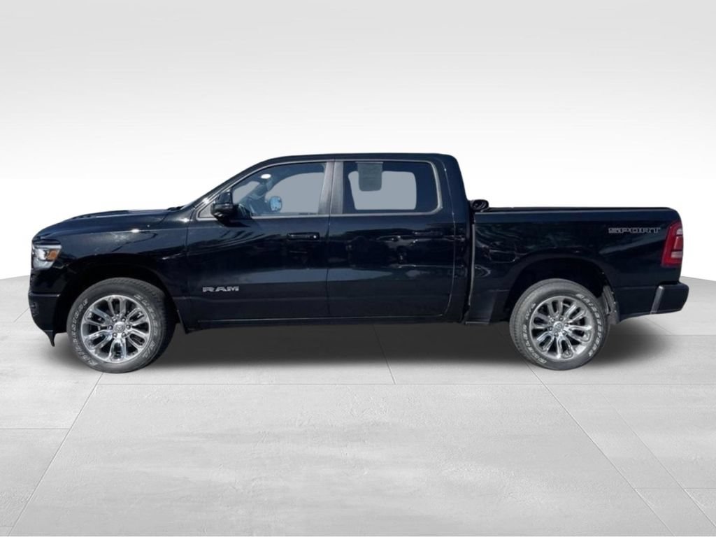 Used 2023 RAM 1500 Laramie AWD/4WD image 2
