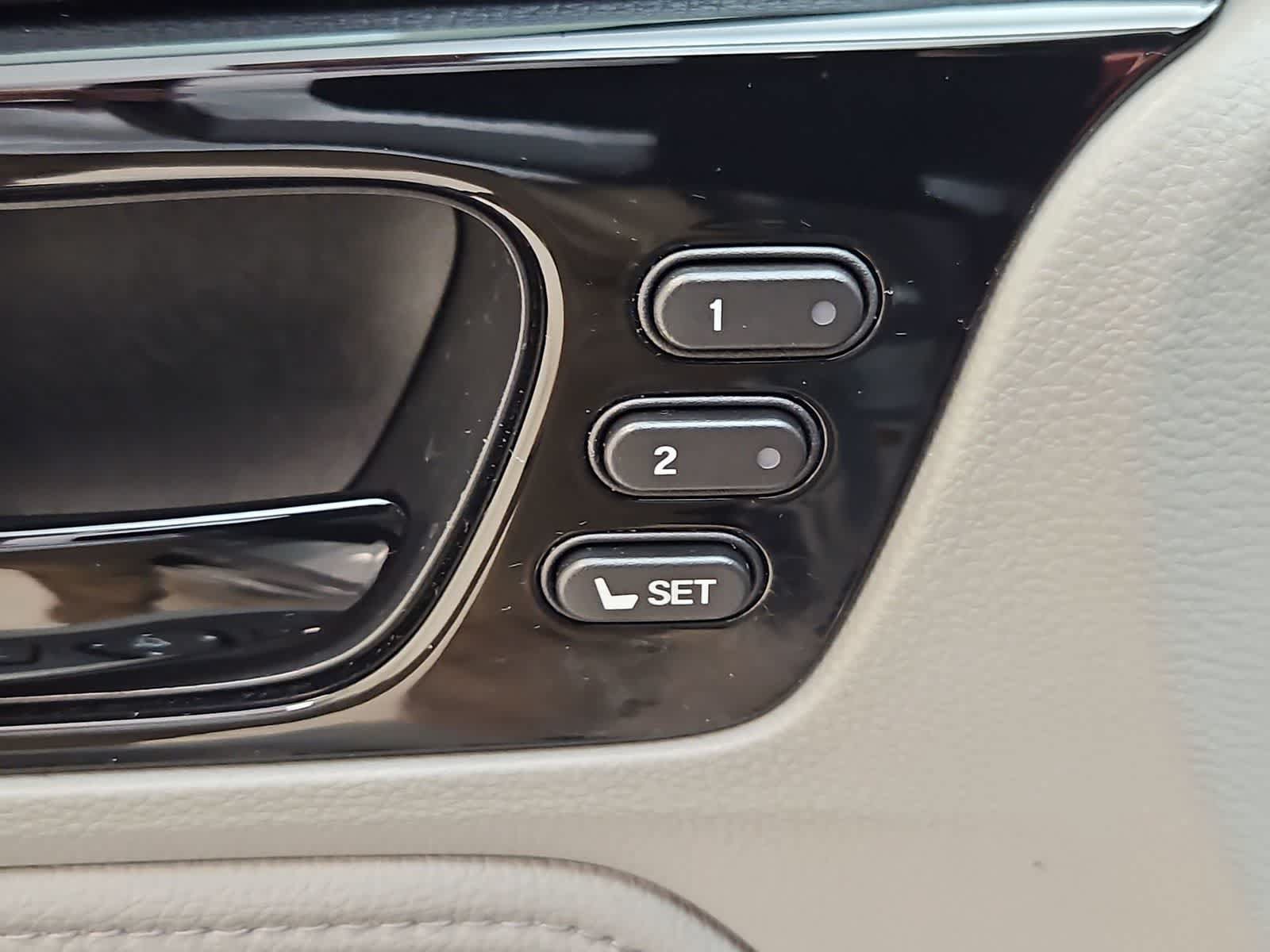 Certified 2023 Honda Odyssey Touring image 19