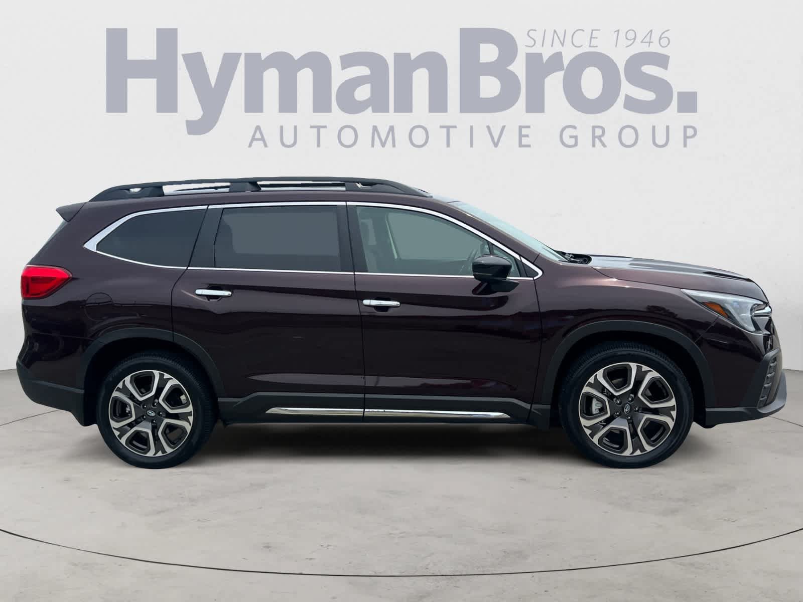 Certified 2025 Subaru Ascent Touring AWD/4WD image 2