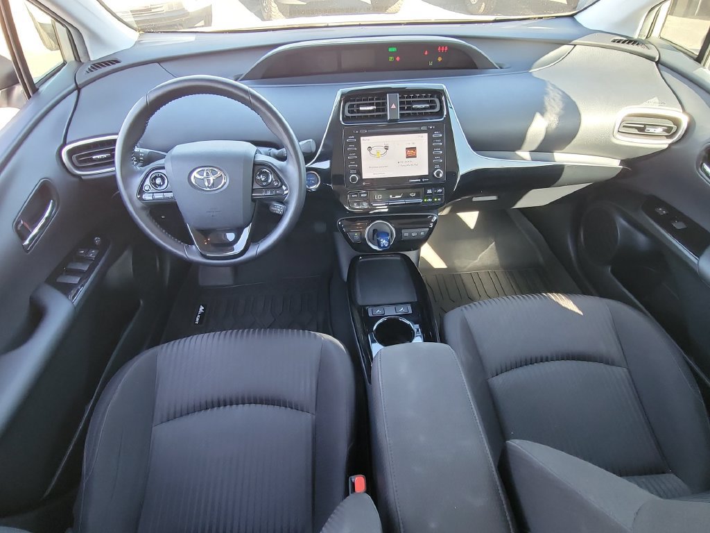 Used 2021 Toyota Prius Prime LE w/ Carpet Mat Package (TMS) FWD image 19