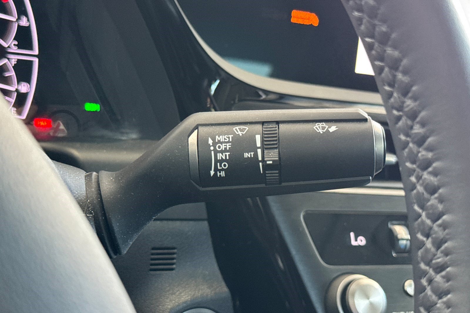 Certified 2023 Lexus ES 350 w/ Accessory Package (Z2) FWD image 32