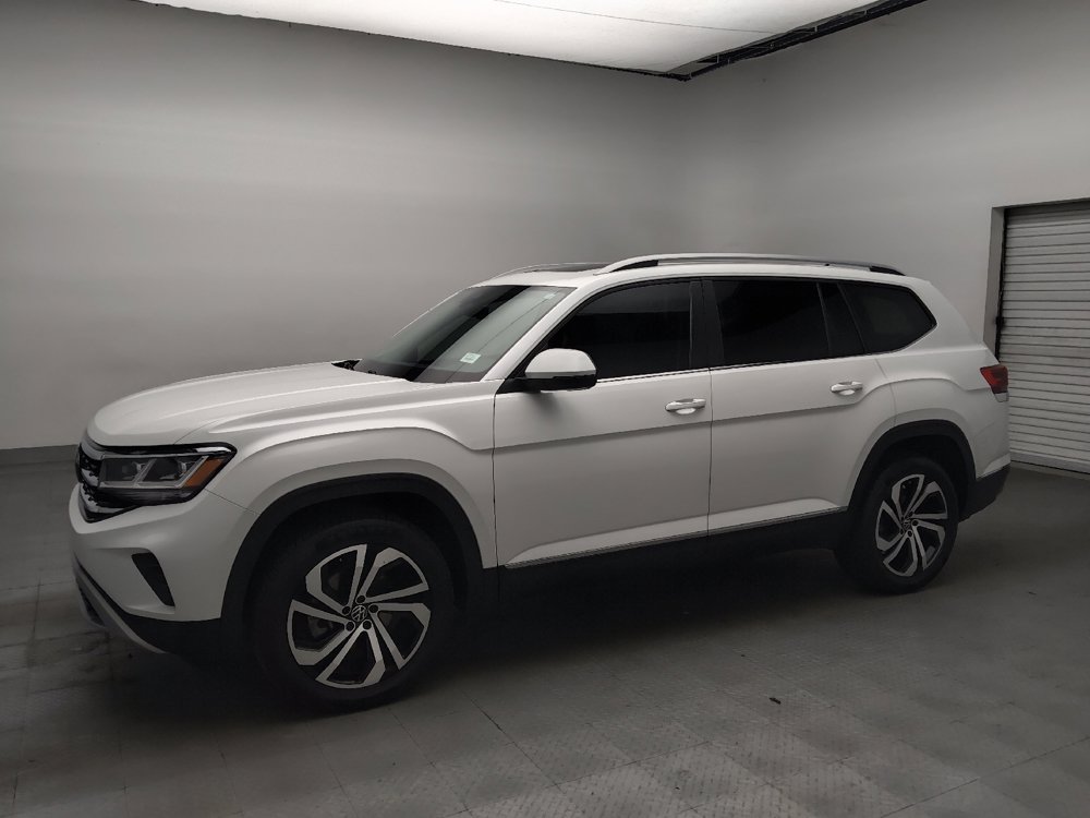 Used 2022 Volkswagen Atlas SEL AWD/4WD image 2