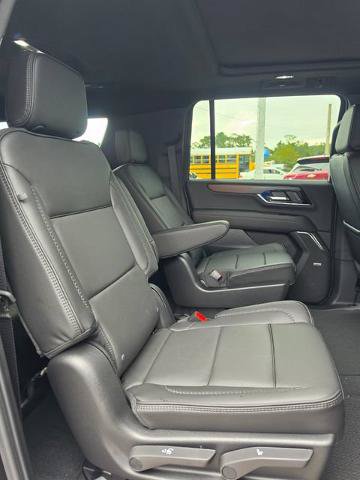New 2026 GMC Yukon XL Denali w/ Sun & Power Step Package AWD/4WD image 30
