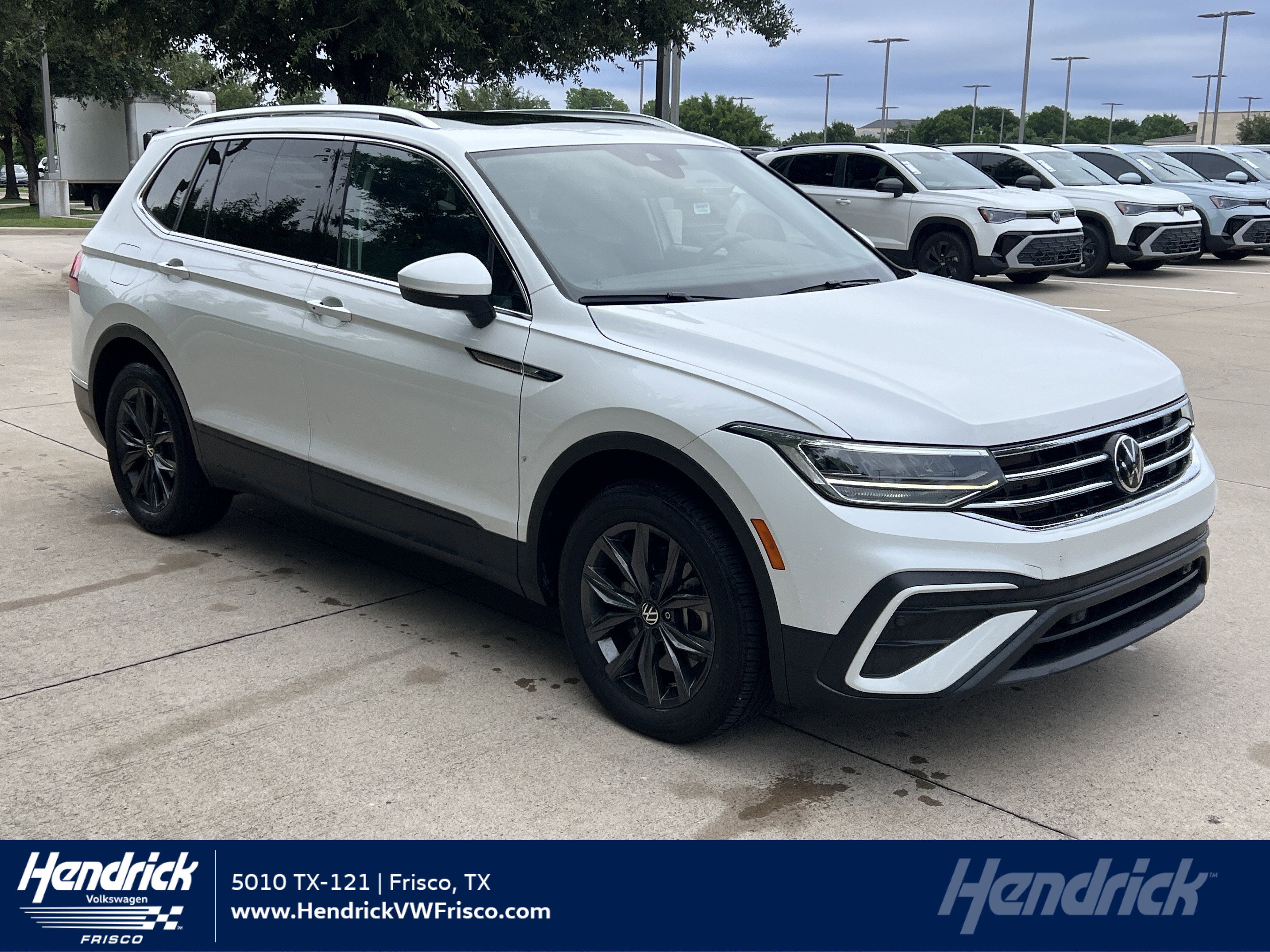 Certified 2023 Volkswagen Tiguan SE w/ Panoramic Sunroof Package