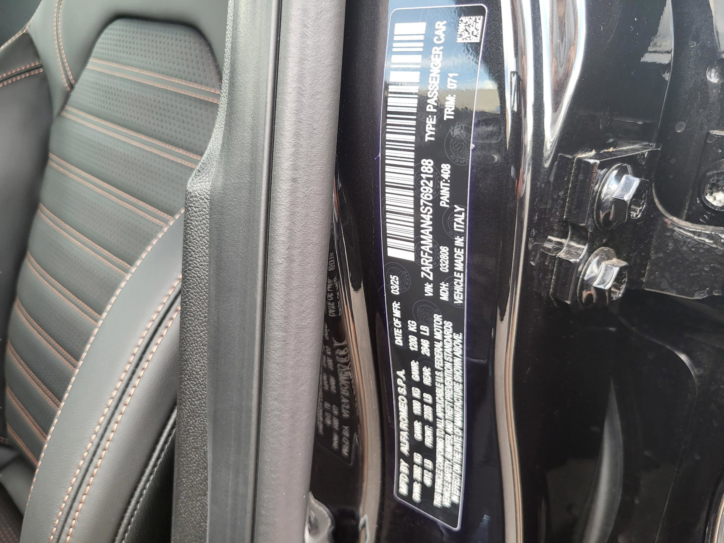 New 2025 Alfa Romeo Giulia w/ Driving Assist Package image 75