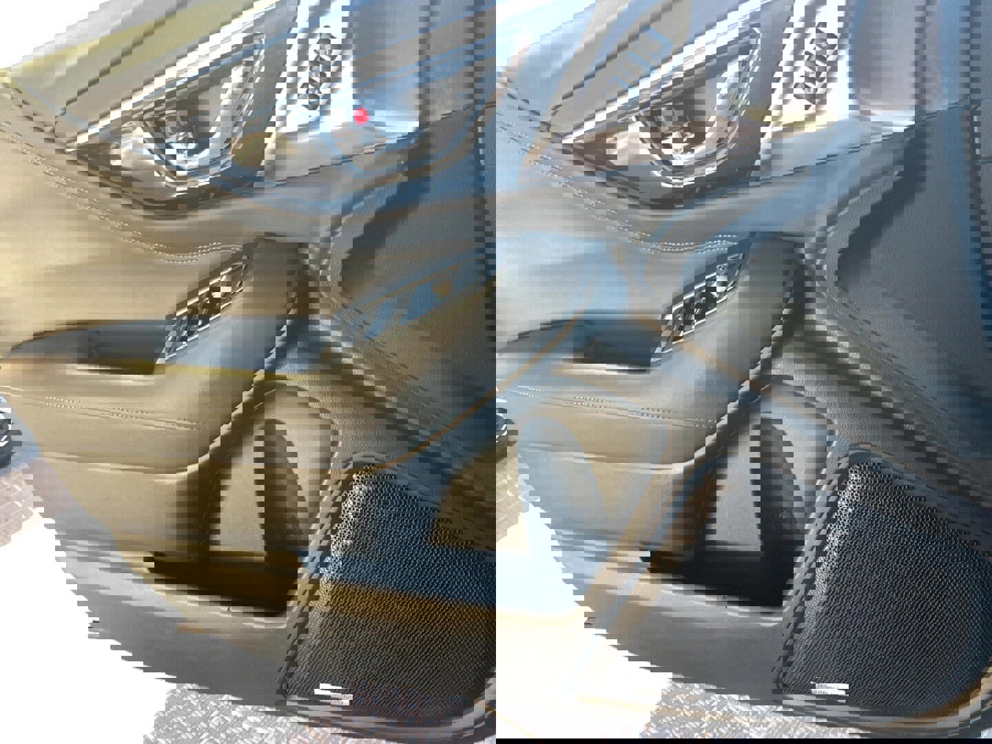 Used 2023 Subaru Outback Limited image 9